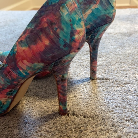 Charles David Vero Cuoio Multi Color Pastel Pumps 6.5 - Picture 3 of 11